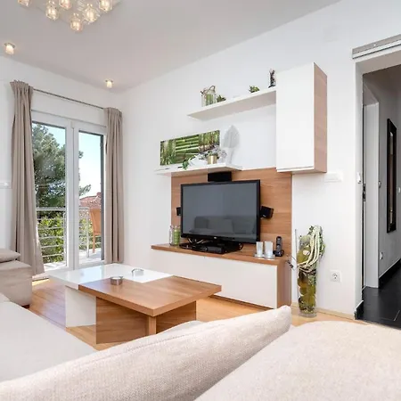 Vindobona Apartment 2 Hvar Town