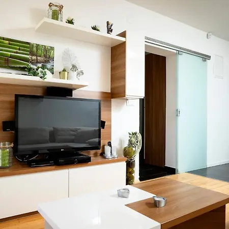 Vindobona Apartment 2 * Hvar Town