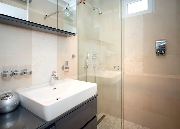 Vindobona 2 * هفار