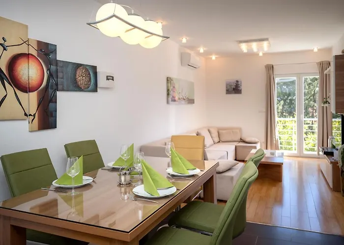 Vindobona 2 هفار